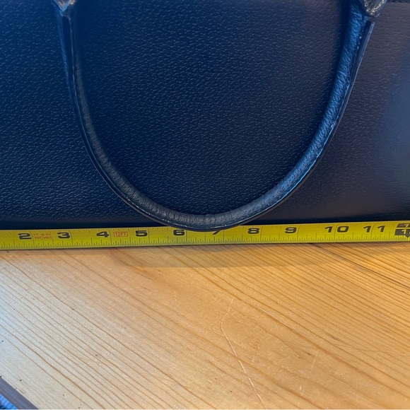 Kade Spade Purse - Picture 7 of 9